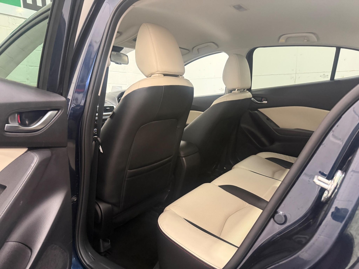 Used Mazda Mazda3 2016 for sale - 77510331: Photo 24