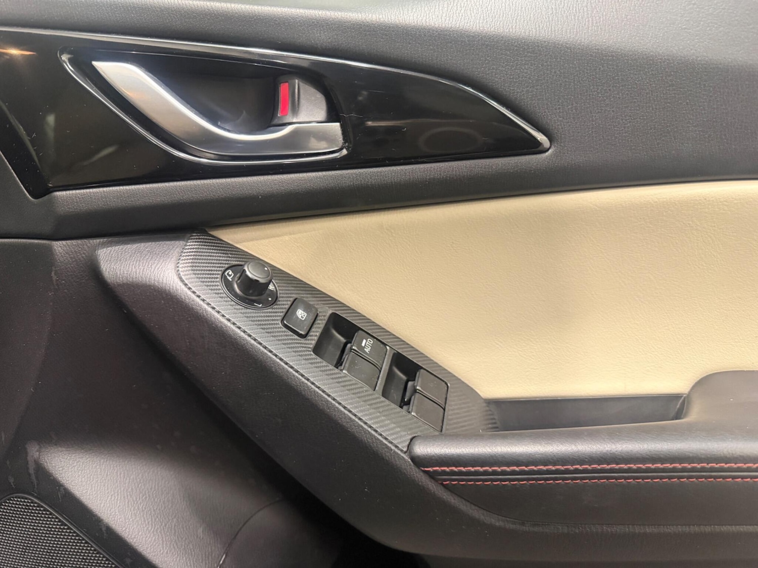 Used Mazda Mazda3 2016 for sale - 77510331: Photo 29