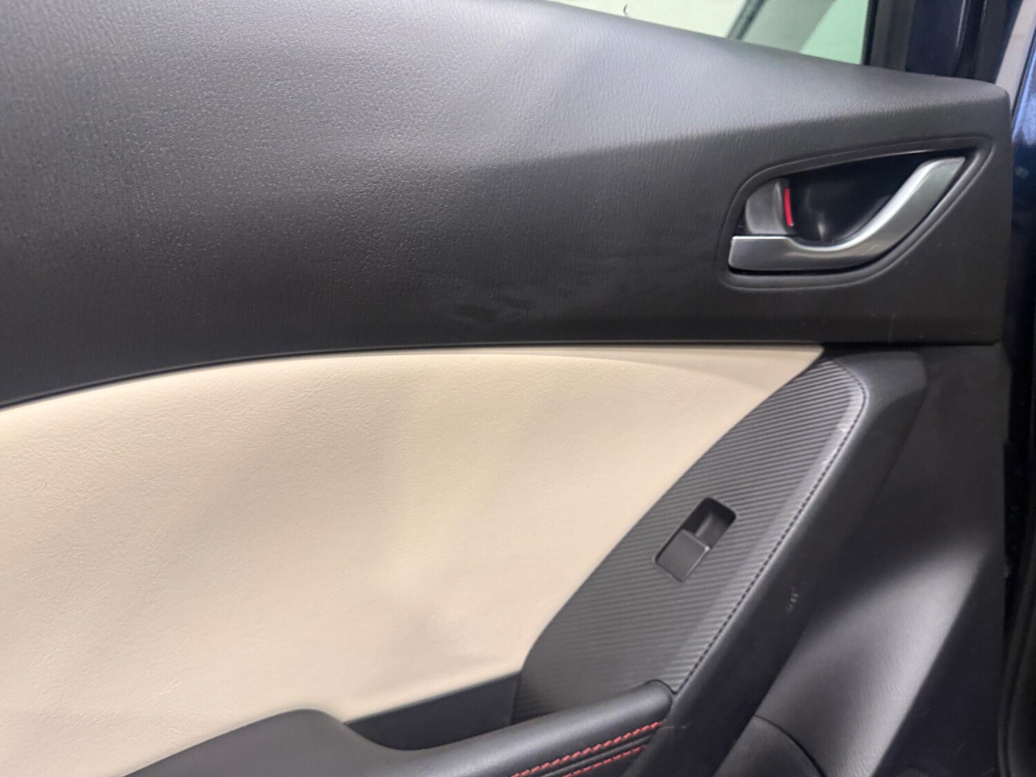 Used Mazda Mazda3 2016 for sale - 77510331: Photo 30