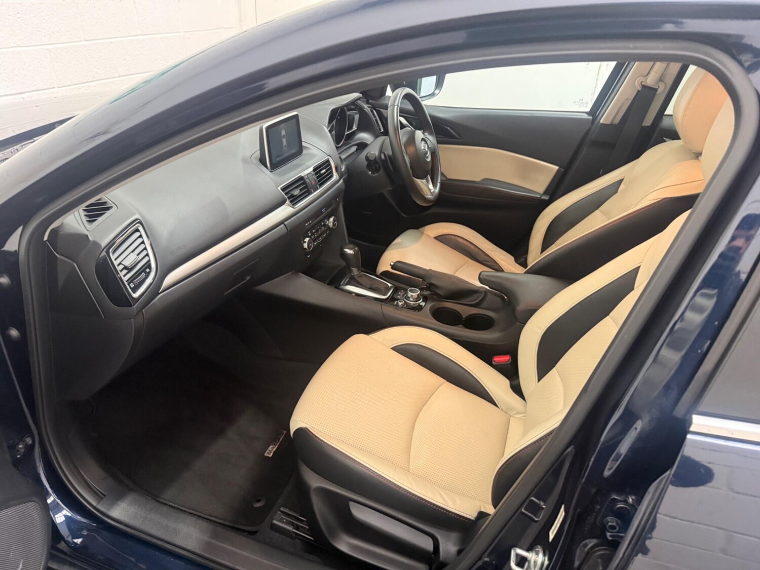 Used Mazda Mazda3 2016 for sale - 77510331: Photo 37