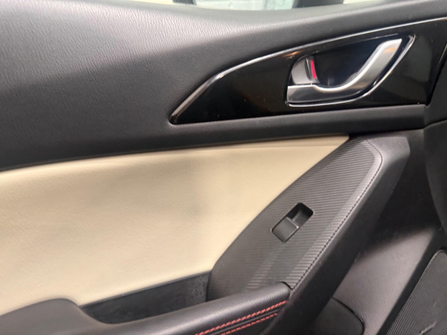 Used Mazda Mazda3 2016 for sale - 77510331: Photo 47