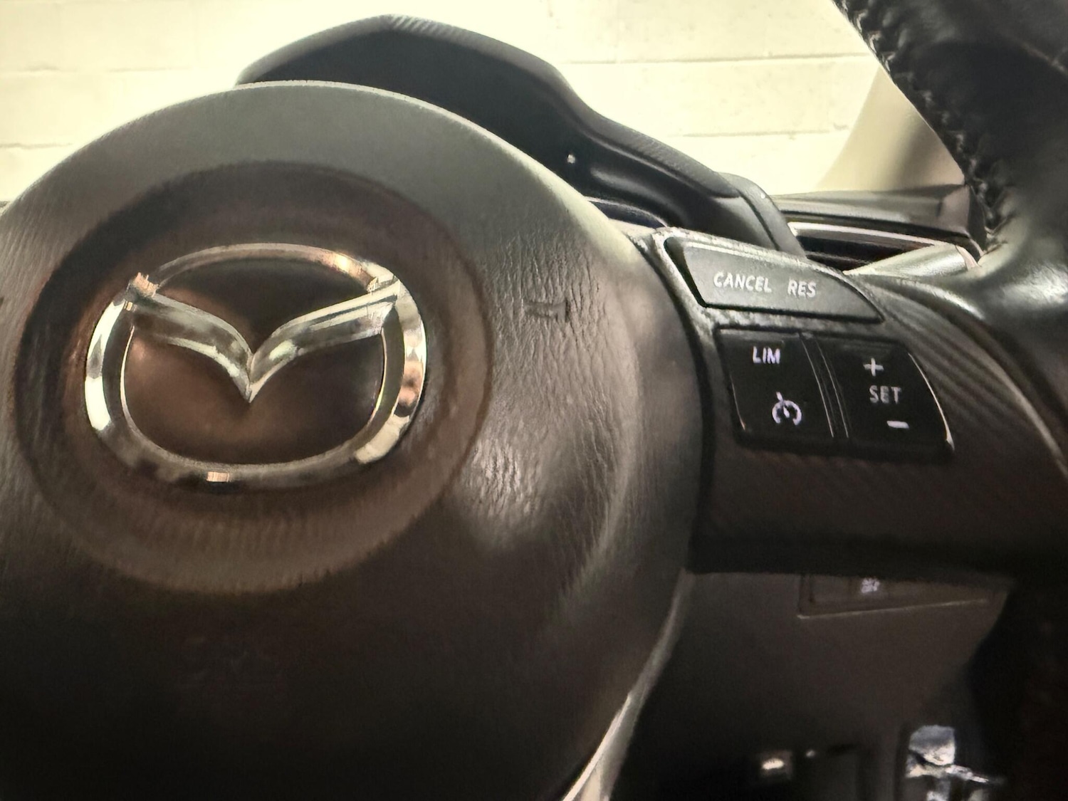 Used Mazda Mazda3 for sale - 77598136: Photo 31