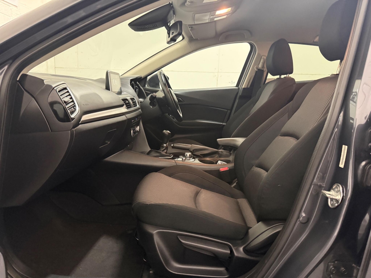 Used Mazda Mazda3 for sale - 77598136: Photo 32