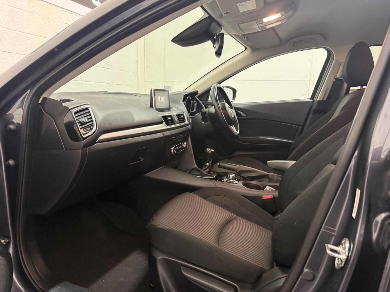 Used Mazda Mazda3 for sale - 77598136: Photo 34