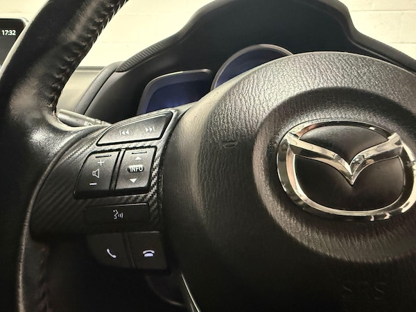 Used Mazda Mazda3 2014 for sale - 76227043: Photo 24