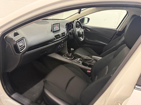 Used Mazda Mazda3 2014 for sale - 76227043: Photo 46
