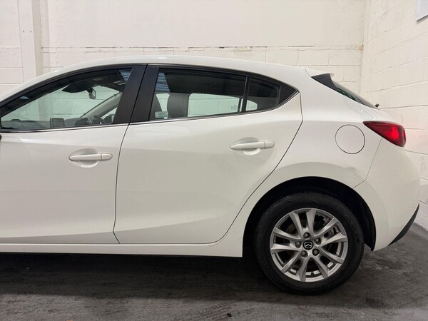 Used Mazda Mazda3 2014 for sale - 76227043: Photo 9