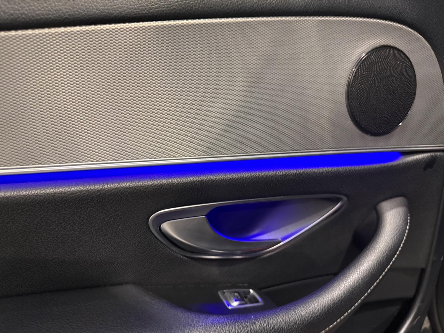 Used Mercedes-Benz E Class for sale - 77020838: Photo 28