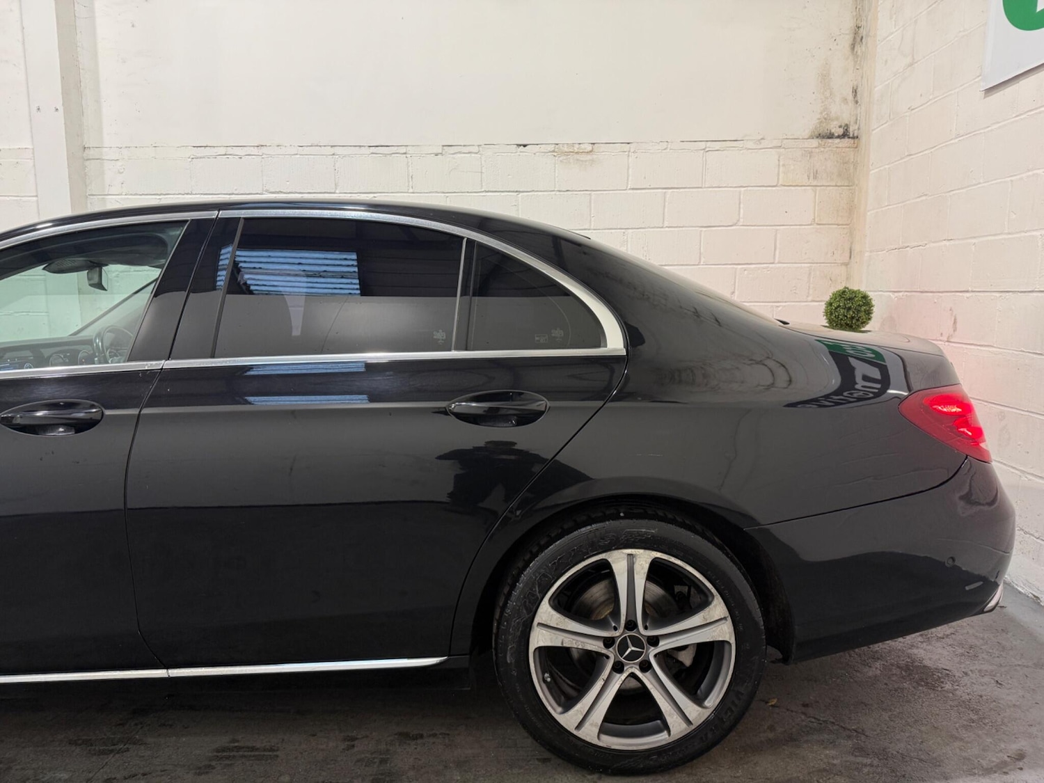 Used Mercedes-Benz E Class for sale - 77020838: Photo 29