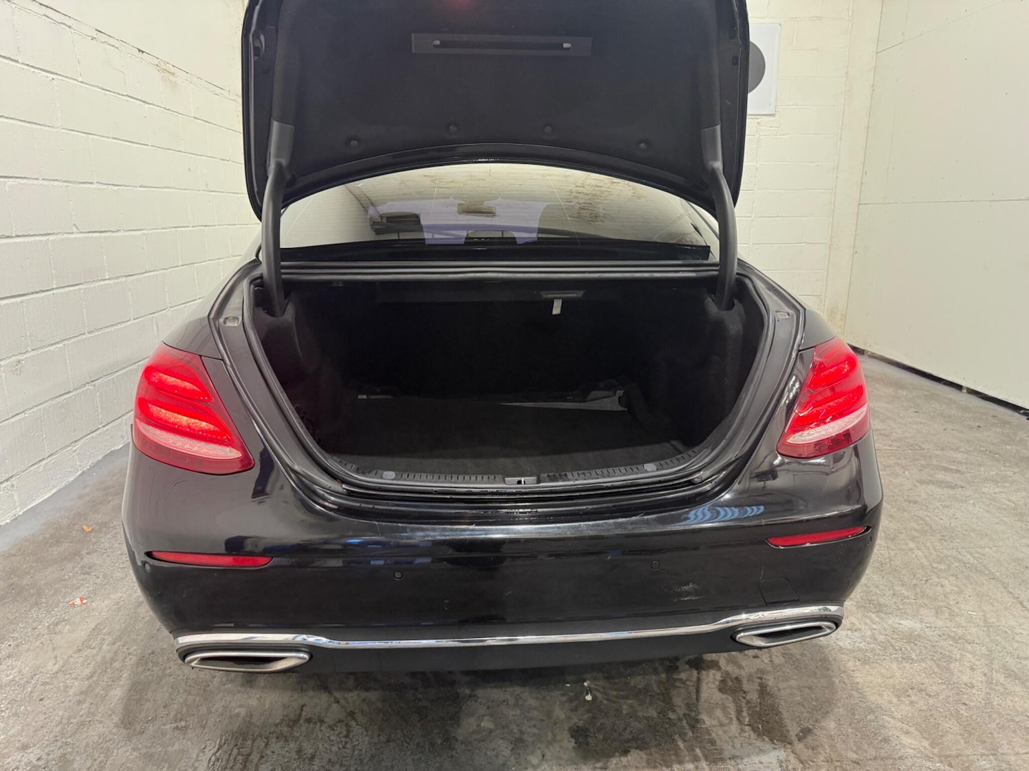 Used Mercedes-Benz E Class for sale - 77020838: Photo 31