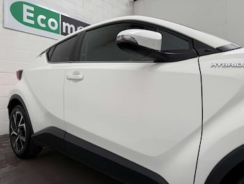 Used Toyota C-HR 2020 for sale - 79056889: Photo