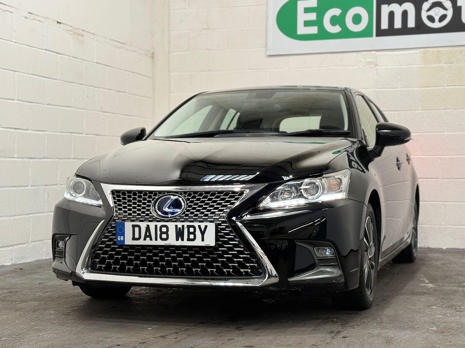 Used Lexus CT for sale - 76991720: Photo 2