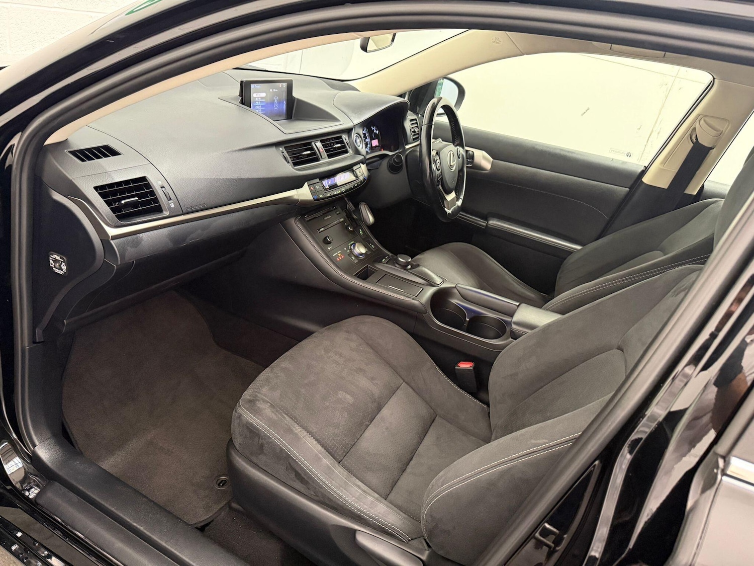 Used Lexus CT for sale - 76991720: Photo 44