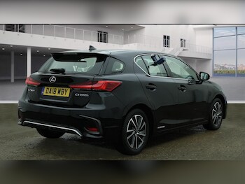 Used Lexus CT 2018 for sale - 75990032: Photo