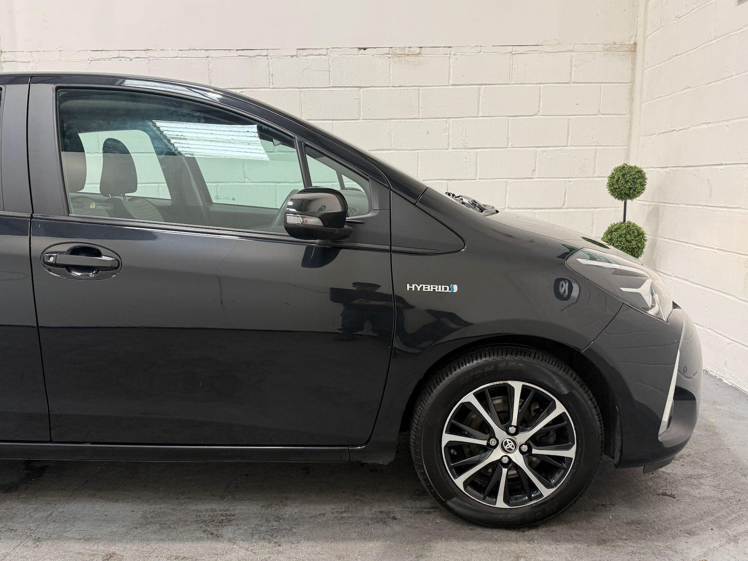 Vehicle 21