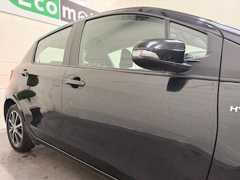 Used Toyota Yaris 2018 for sale - 75991201: Photo