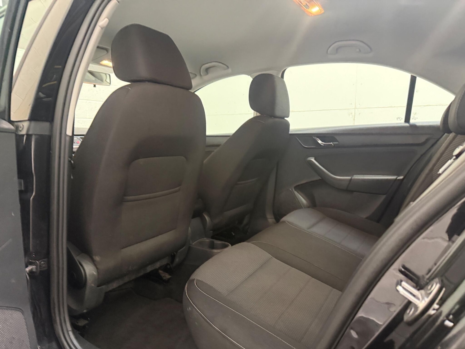 Used Skoda Rapid 2014 for sale - 77439814: Photo 24