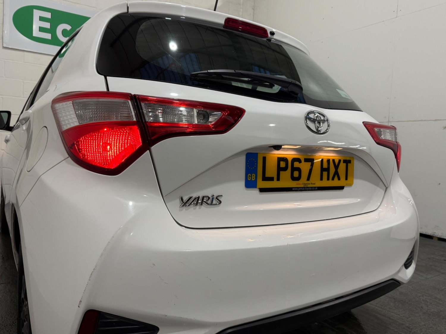 Used Toyota Yaris 2018 for sale - 76899461: Photo 11