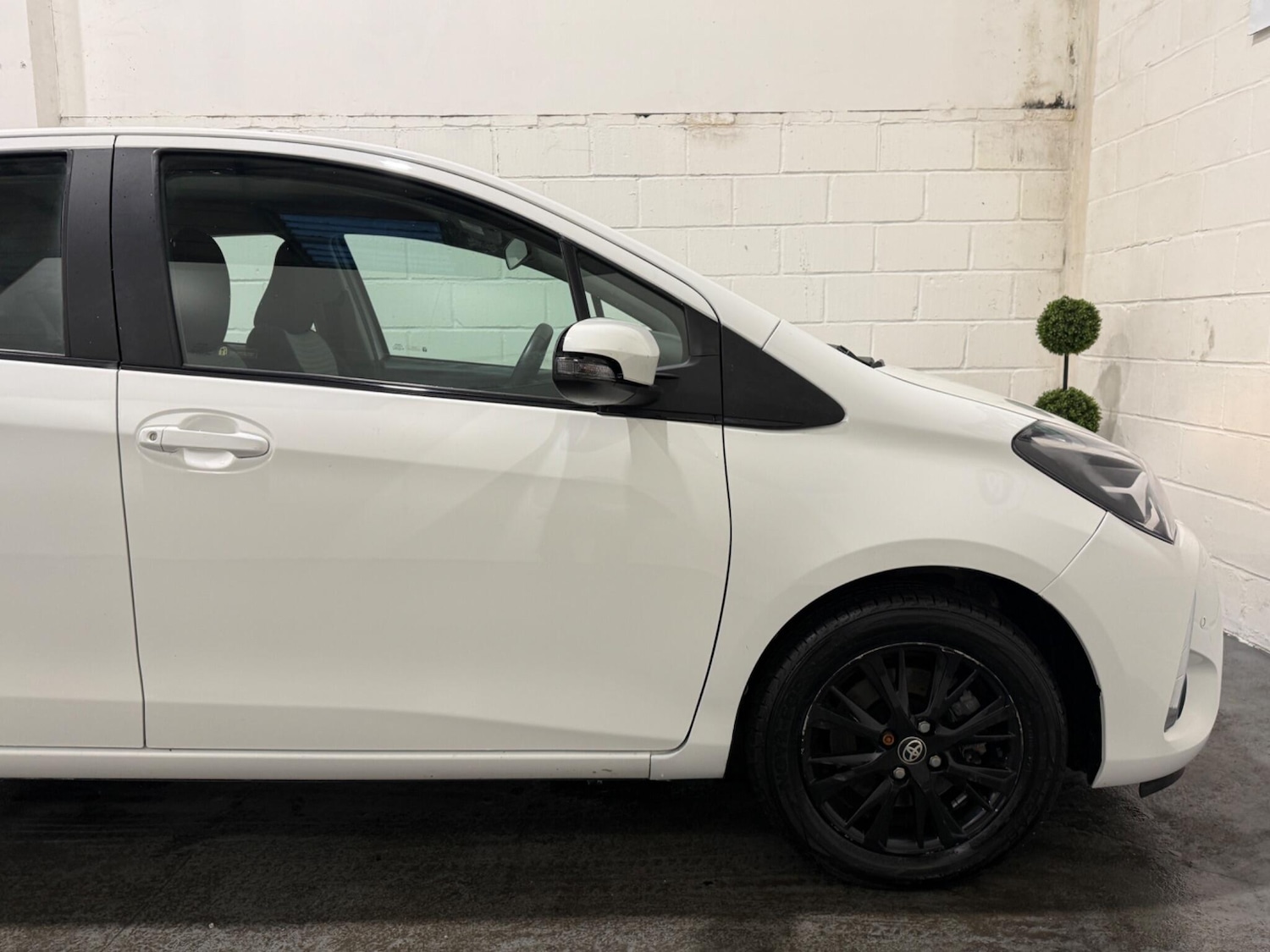 Used Toyota Yaris 2018 for sale - 76899461: Photo 13