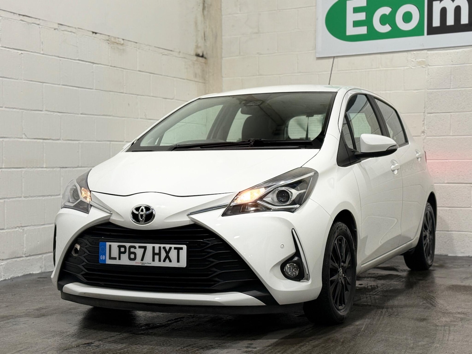Used Toyota Yaris 2018 for sale - 76899461: Photo 3