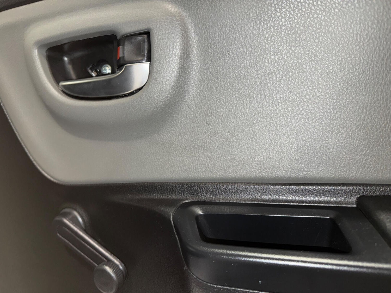 Used Toyota Yaris 2018 for sale - 76899461: Photo 31