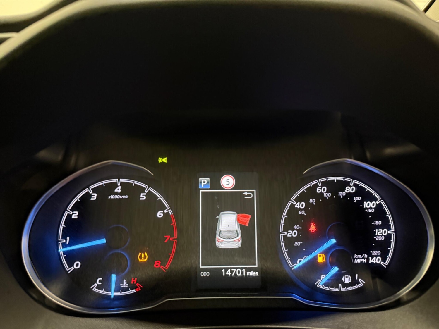 Used Toyota Yaris 2018 for sale - 76899461: Photo 35