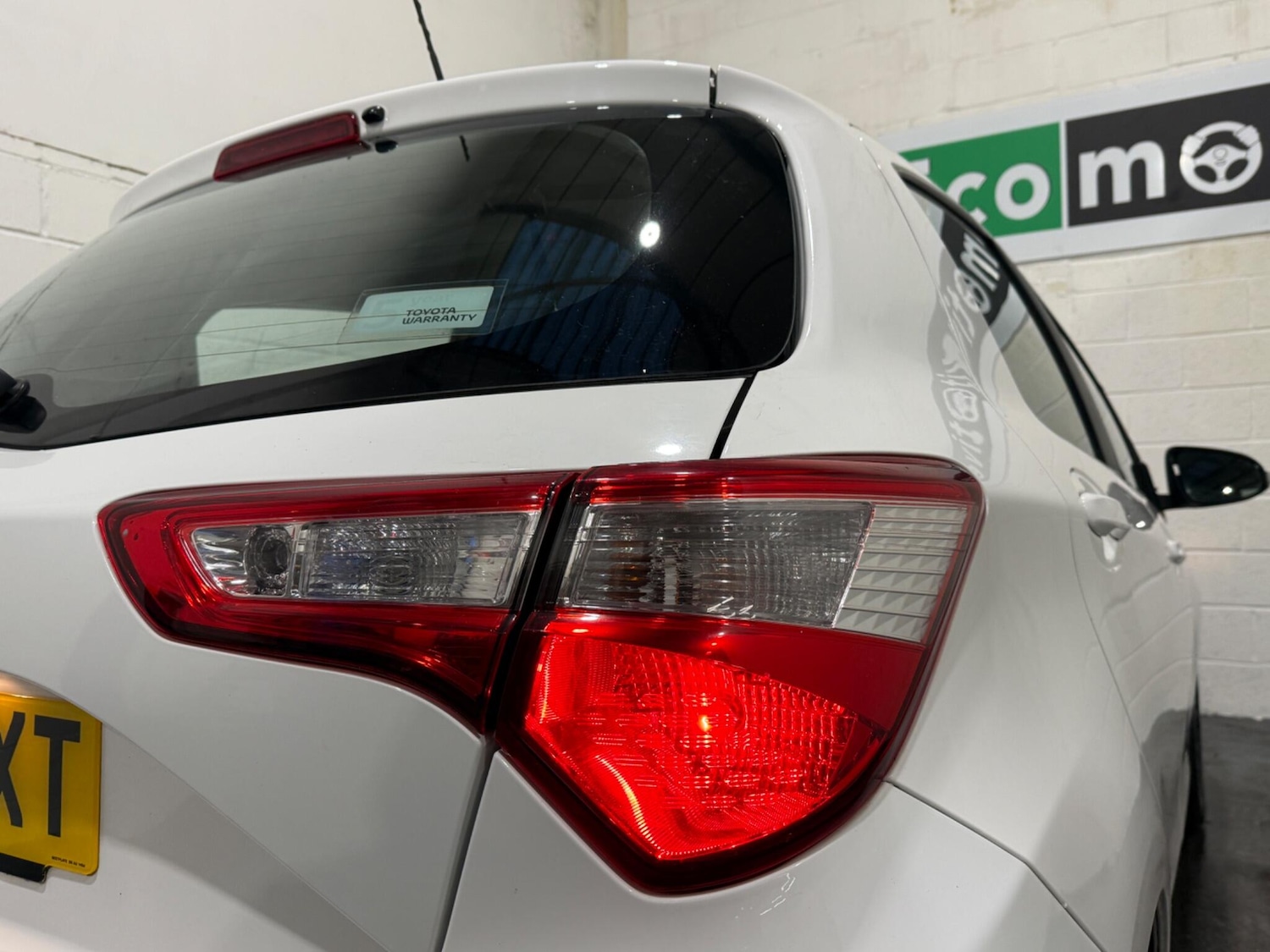 Used Toyota Yaris 2018 for sale - 76899461: Photo 42
