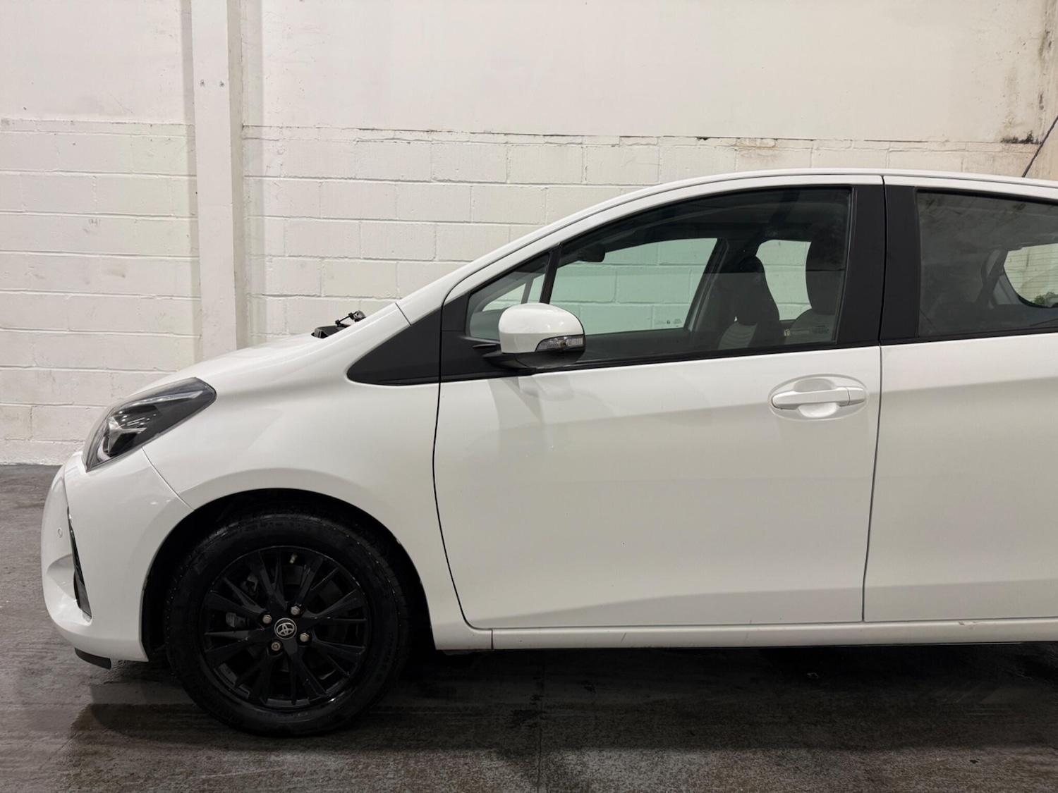 Used Toyota Yaris 2018 for sale - 76899461: Photo 7