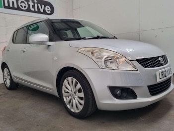 Used Suzuki Swift 2012 for sale - 79451601: Photo