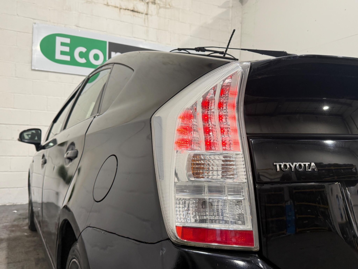 Used Toyota Prius 2010 for sale - 77101765: Photo 41