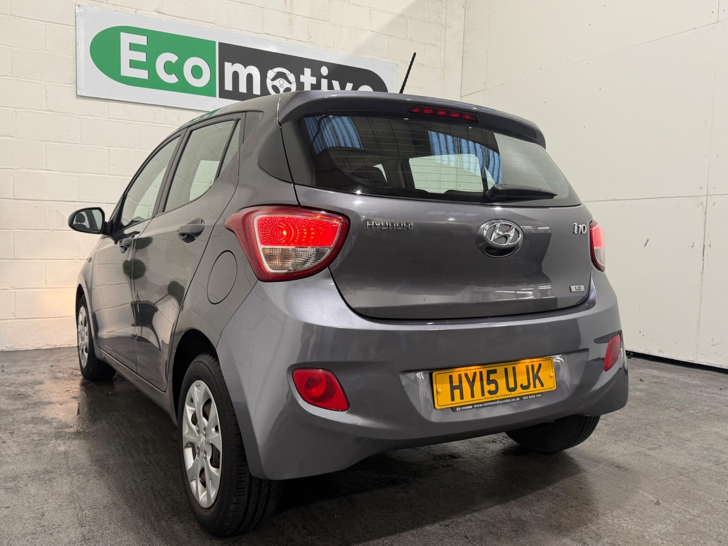 Used Hyundai i10 2015 for sale - 76689690: Photo 5