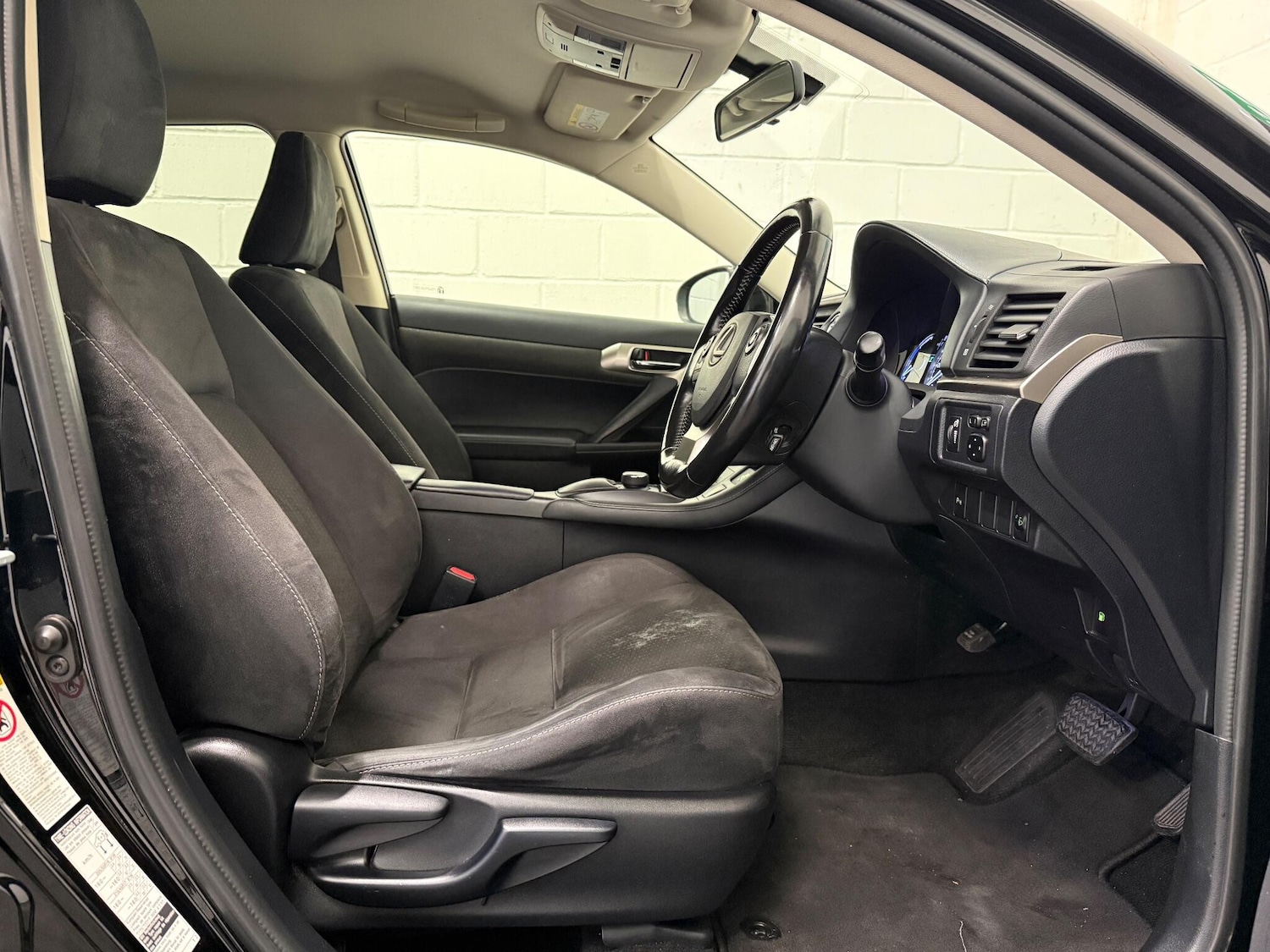 Used Lexus CT 2017 for sale - 76527710: Photo 15