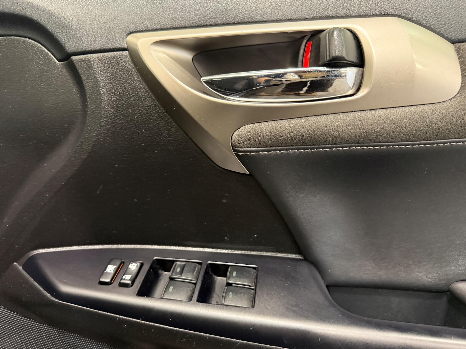 Used Lexus CT 2017 for sale - 76527710: Photo 26