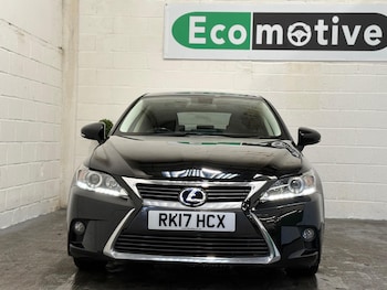 Used Lexus CT 2017 for sale - 76527710: Photo