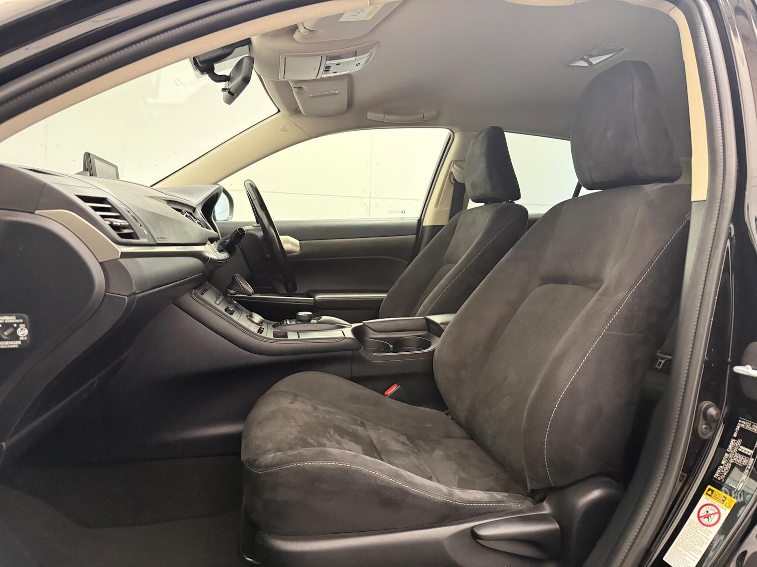 Used Lexus CT 2017 for sale - 76527710: Photo 31