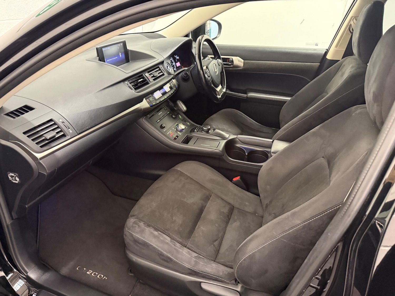 Used Lexus CT 2017 for sale - 76527710: Photo 33