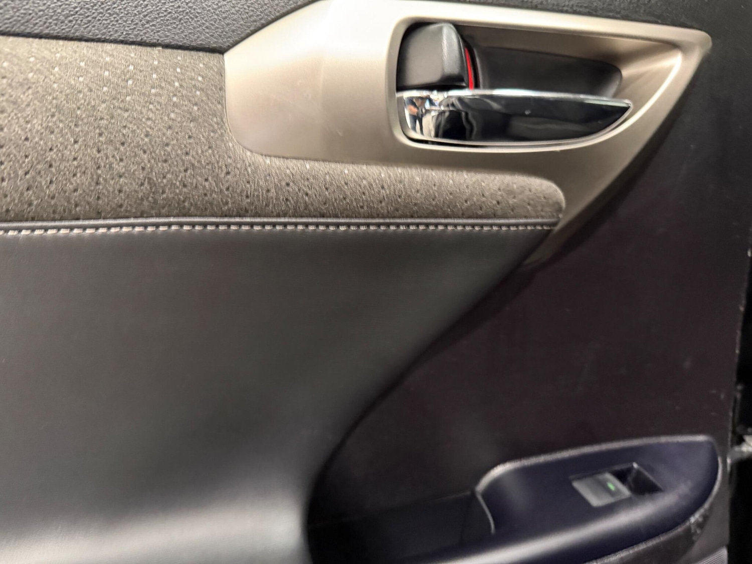 Used Lexus CT 2017 for sale - 76527710: Photo 46