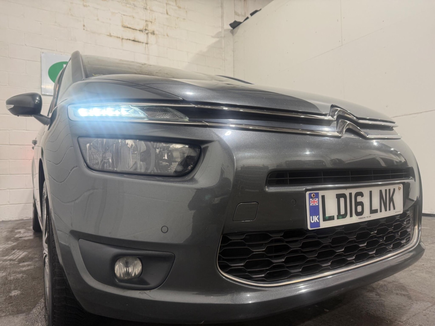 Used Citroen C4 Grand Picasso 2016 for sale - 76658353: Photo 39