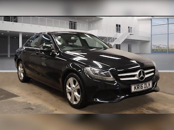 Used Mercedes-Benz C Class 2016 for sale - 77144152: Photo