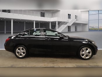 Used Mercedes-Benz C Class 2016 for sale - 77144152: Photo