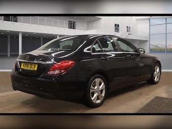 Used Mercedes-Benz C Class 2016 for sale - 77144152: Photo