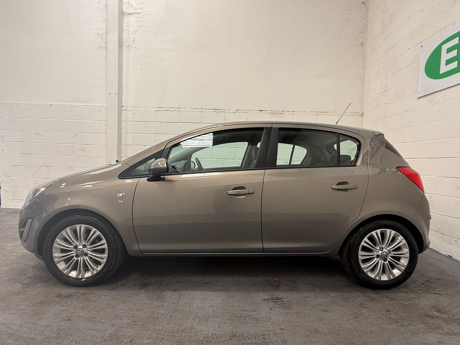 Used Vauxhall Corsa 2013 for sale - 75741789: Photo 12