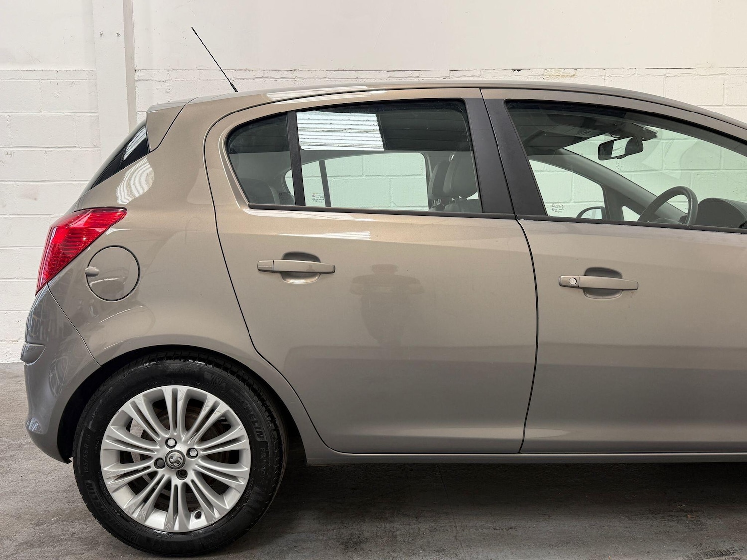 Used Vauxhall Corsa 2013 for sale - 75741789: Photo 22