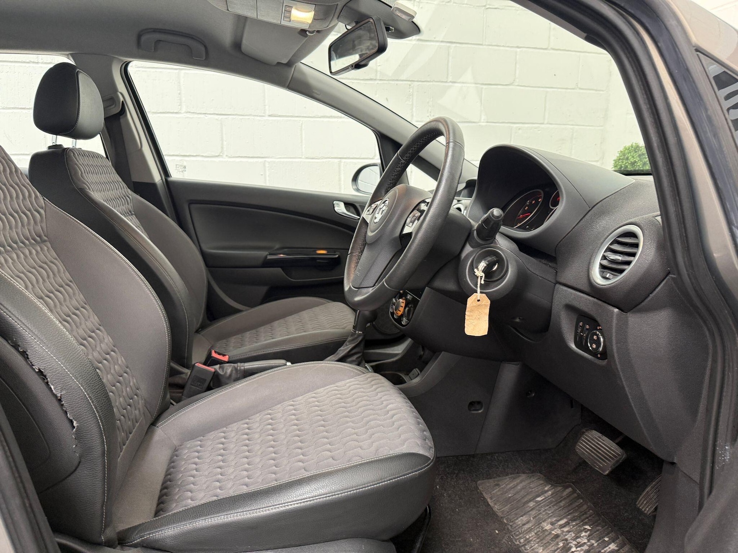 Used Vauxhall Corsa 2013 for sale - 75741789: Photo 23