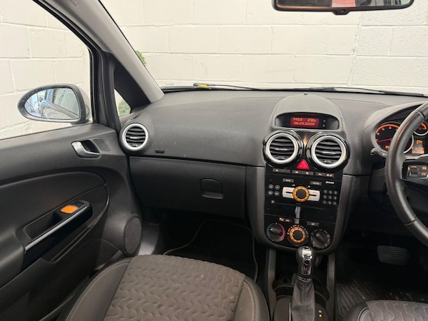 Used Vauxhall Corsa 2013 for sale - 75741789: Photo 35