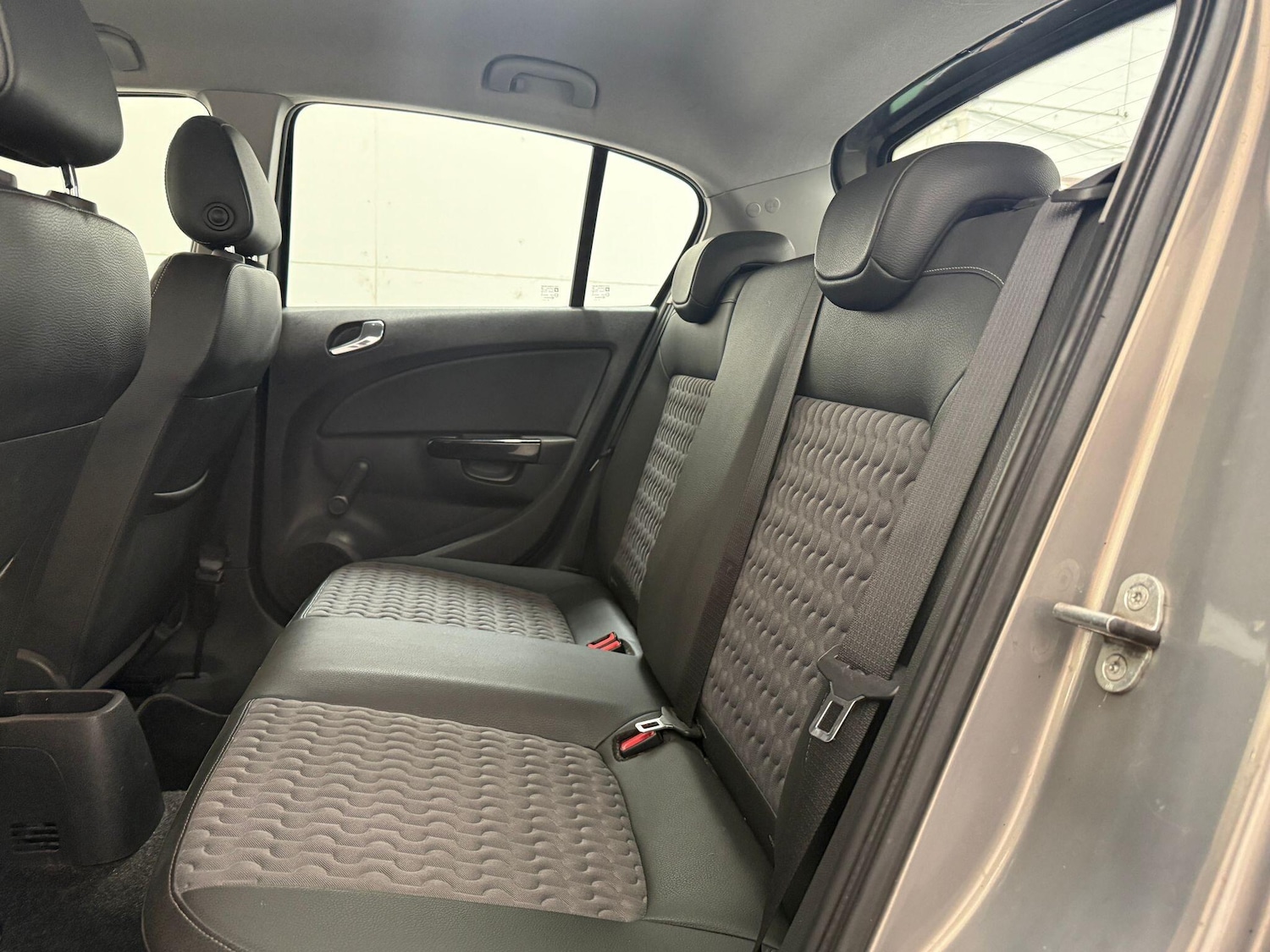 Used Vauxhall Corsa 2013 for sale - 75741789: Photo 39