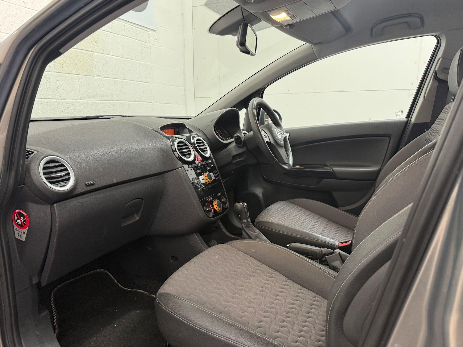 Used Vauxhall Corsa 2013 for sale - 75741789: Photo 42