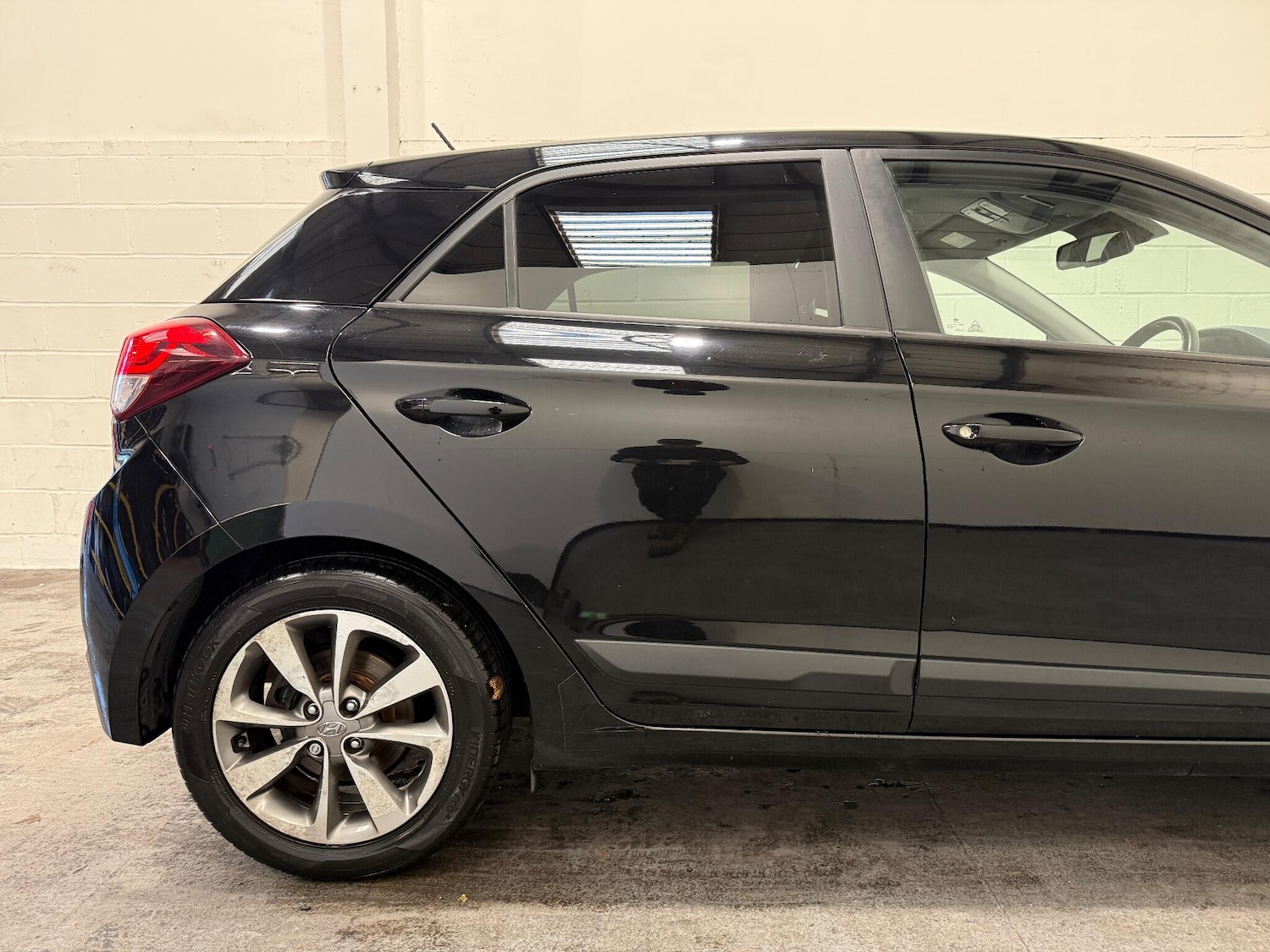 Used Hyundai i20 2016 for sale - 76380487: Photo 46