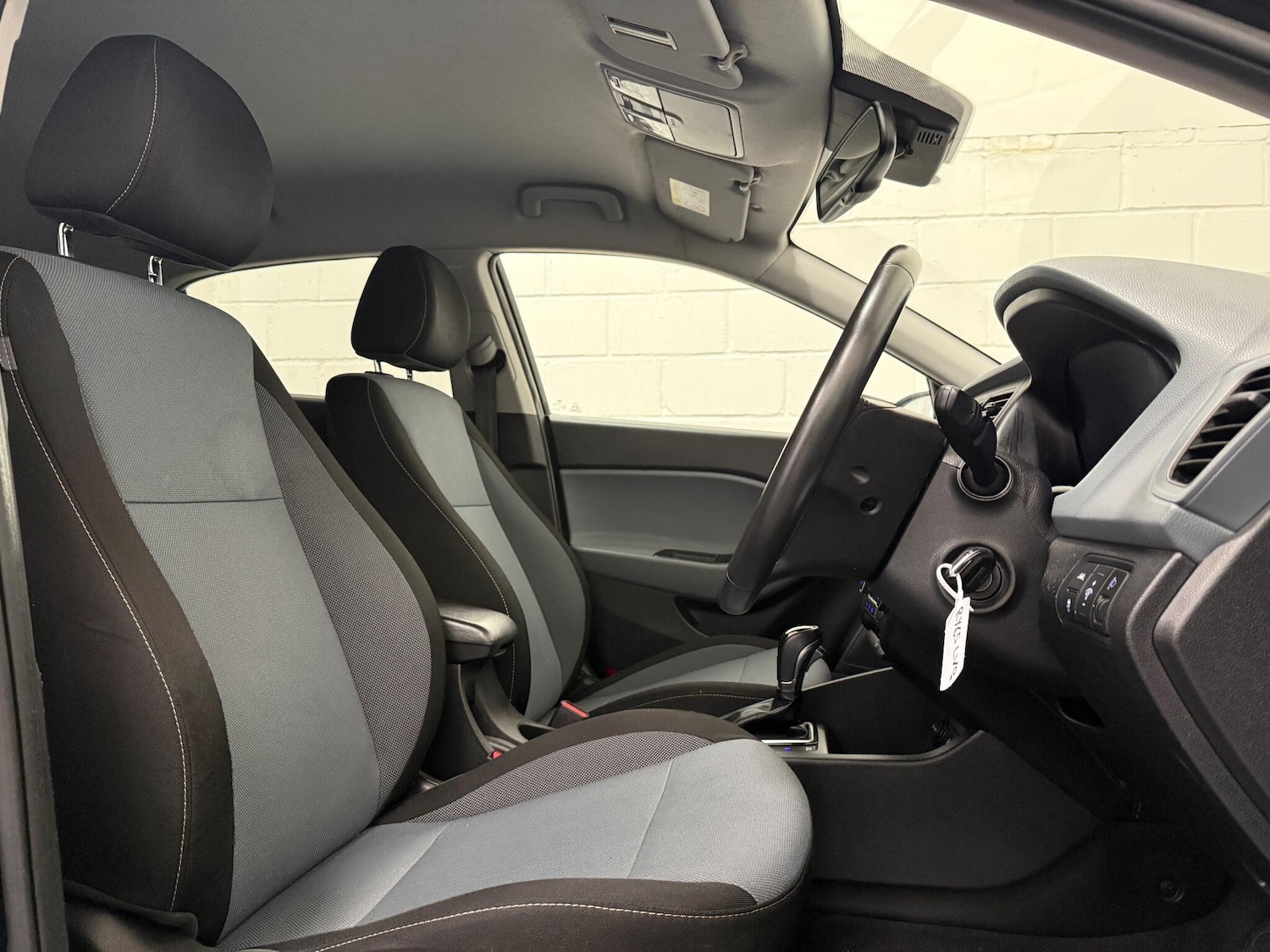 Used Hyundai i20 2016 for sale - 76380487: Photo 47