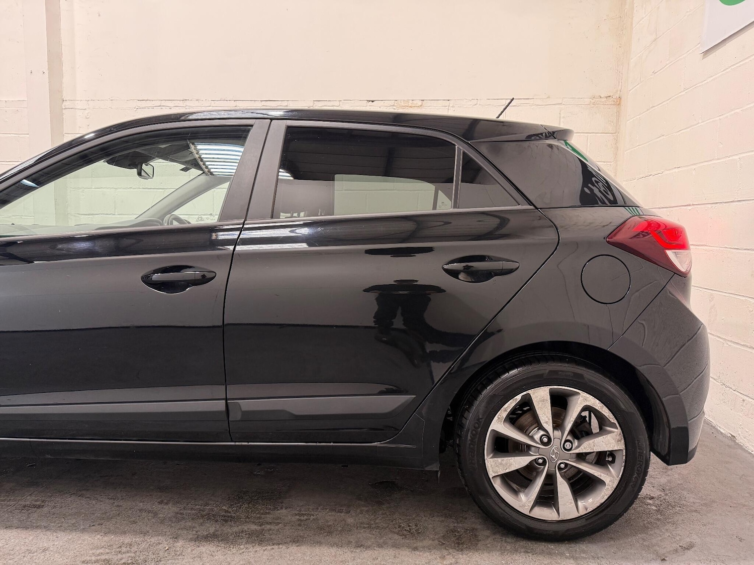 Used Hyundai i20 2016 for sale - 76380487: Photo 6